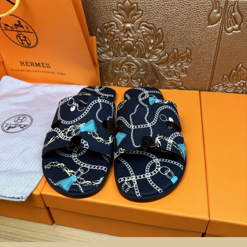 H**mes slippers